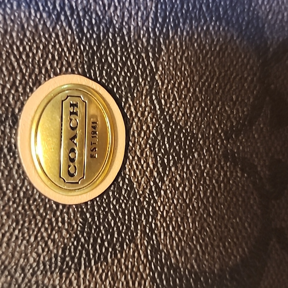 New Authentic Coach Signature Peyton Shoulder Bag - Purse Tan Brown. - Picture 2 of 9